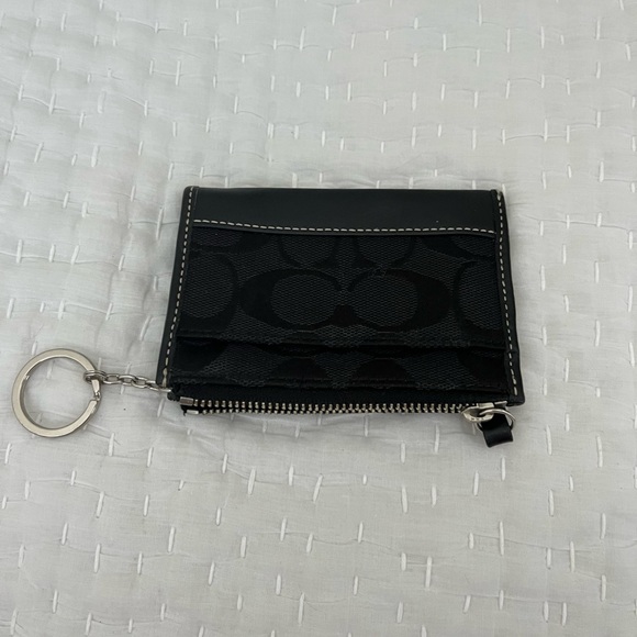 Coach pocket wallet. Black with key ring. - Picture 3 of 3